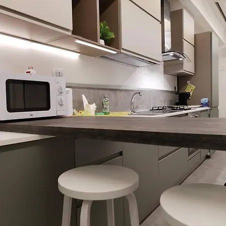 Comfort&relax Elegant Private Garage 'dimora Telesforo' Apartament